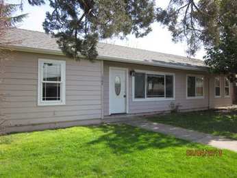  1504 Westin Heights, Medford, OR photo