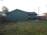  410 S Henry St, Coquille, Oregon  5143729