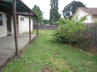  948 N 11th Street, Cottage Grove, OR 5697408