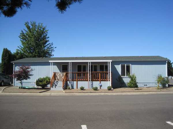  1699 N. Terry #8, Eugene, OR photo