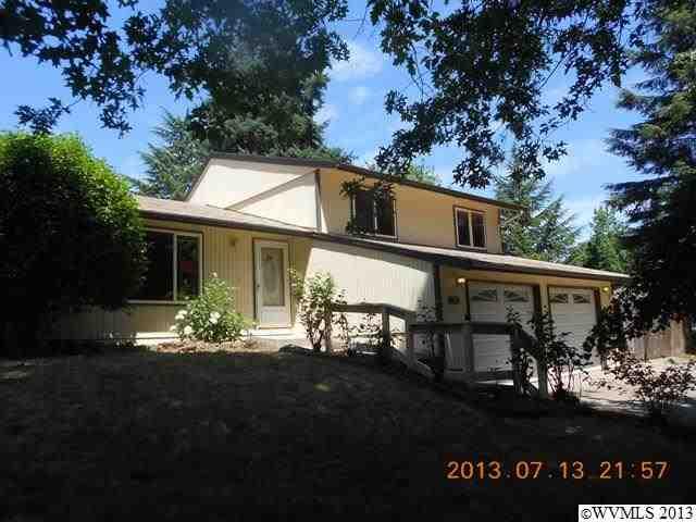  1235 Parkway Dr Nw, Salem, Oregon photo