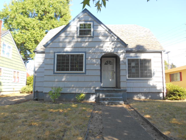  1550 19th Street NE, Salem, OR photo