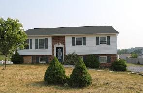  7 Independence Drive, Shippensburg, PA photo