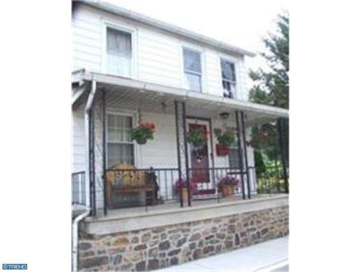  121 New St, Hellertown, PA photo