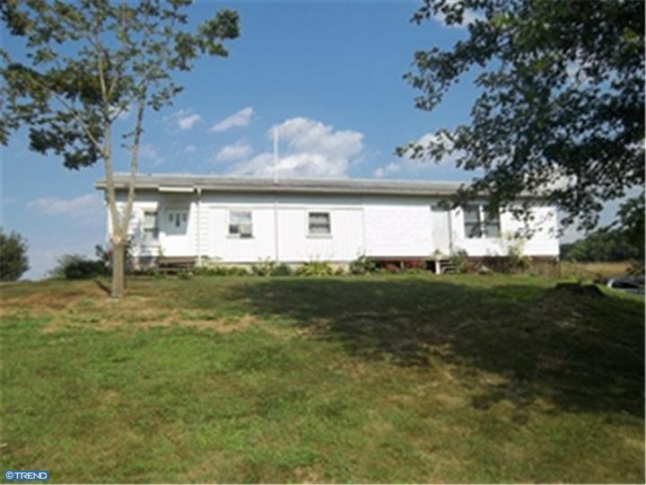  330 Valley View Rd, Millerstown, PA photo