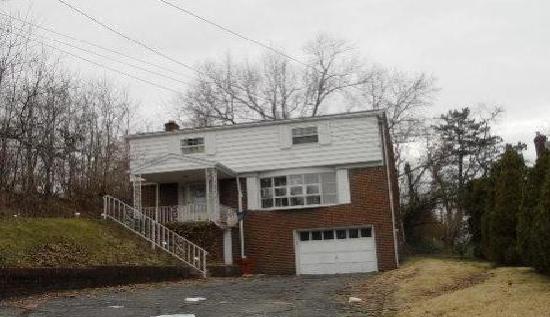  115 Hillcrest Drive, Pittsburgh, PA photo