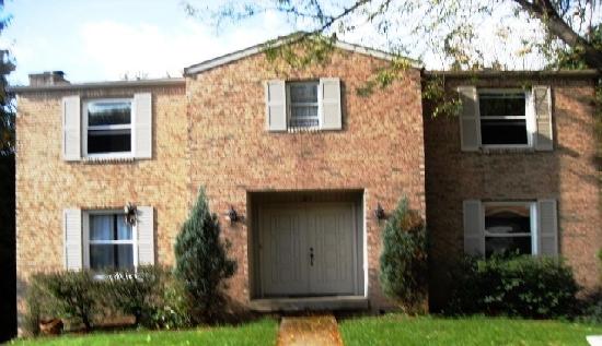  109 Volpe Drive, Monroeville, PA photo