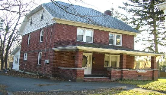  28 Independence Road, East Stroudsburg, PA photo