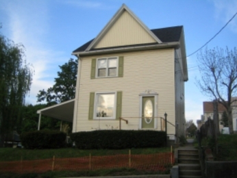  811 Bloomfield St, Roaring Spring, PA photo
