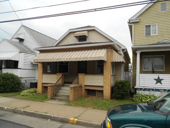  313 Mckinley Ave, East Vandergrift, PA photo