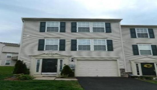  3401 Orchard View Road, Reading, PA photo