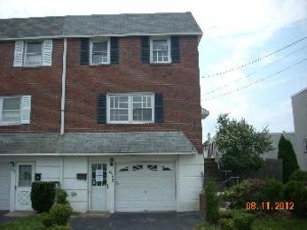  636 E Roberts St, Norristown, PA photo