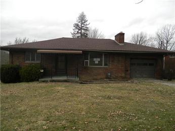  586 W Mcmurray Rd, Canonsburg, PA photo