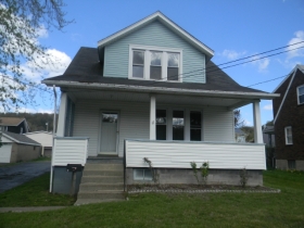  1815 Ohio Ave, White Oak, PA photo