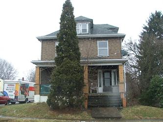  816 Lathrop Street, New Castle, PA photo