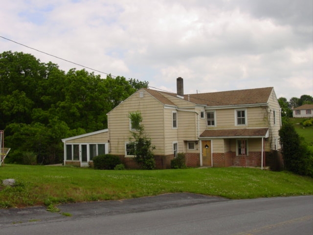  41 Gin Mill Rd, Mohrsville, PA photo