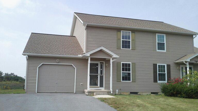  3673 Mountain Shadow Dr, Fayetteville, PA photo