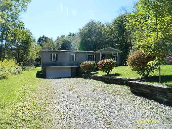  309 Wissinger Hollow Rd, Johnstown, PA photo