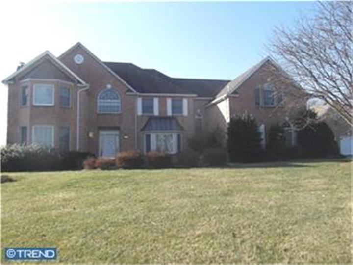 2103 COUNTRY VIEW LN, Lansdale, PA photo