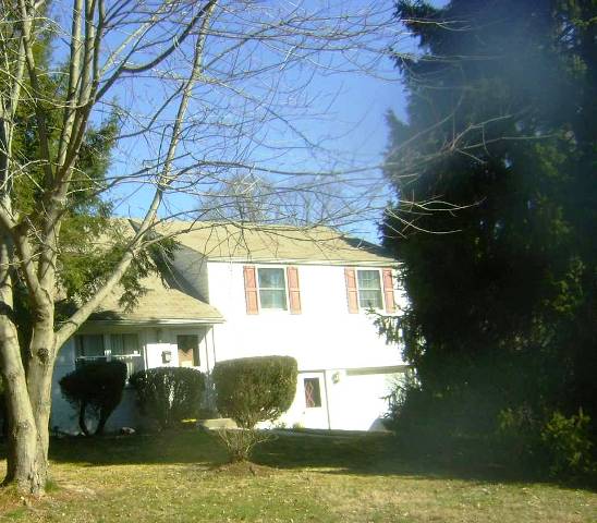  105 Cinnamon Hill Rd, King Of Prussia, PA photo