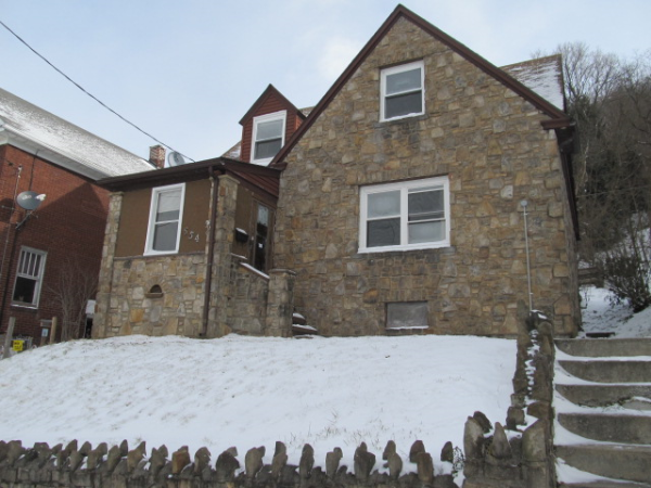  654 Forest Ave, Johnstown, PA photo