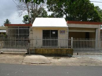  109 Calle 3 San Luis Community, Arecibo, PR photo