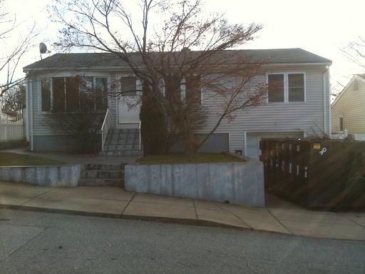  112 Wales St, Cranston, RI photo