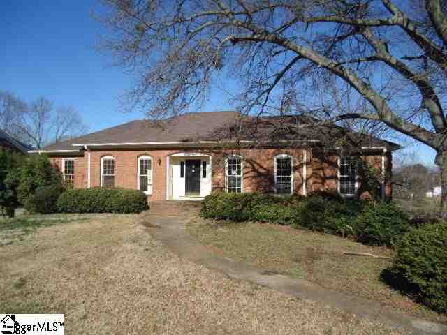  240 Sheffield Rd, Greer, South Carolina  photo