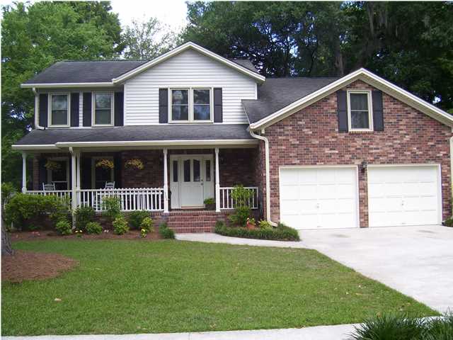  304 KING CHARLES CIR, Summerville, SC photo