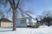 218 N Perry Ave, Colman, SD 57017