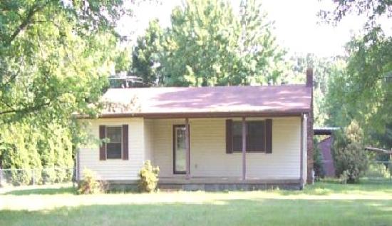  232 Clearview Rd, Cottontown, TN photo