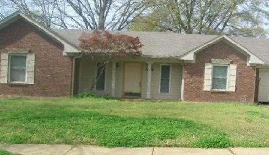  7129 Chevy Chase Drive, Memphis, TN photo