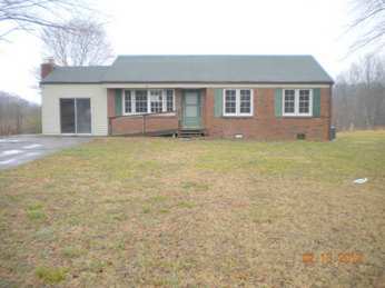  2087 Old County House Rd, White Bluff, TN photo