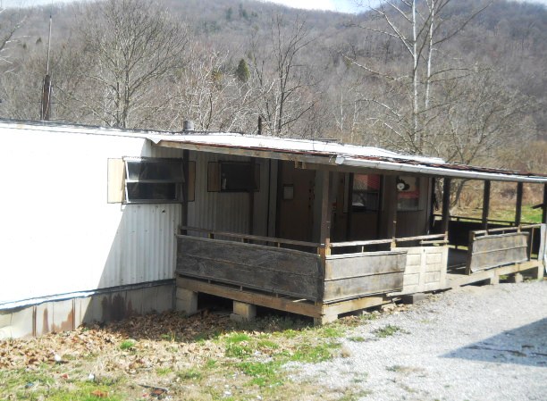  6793 New River Hwy, Devonia, TN photo