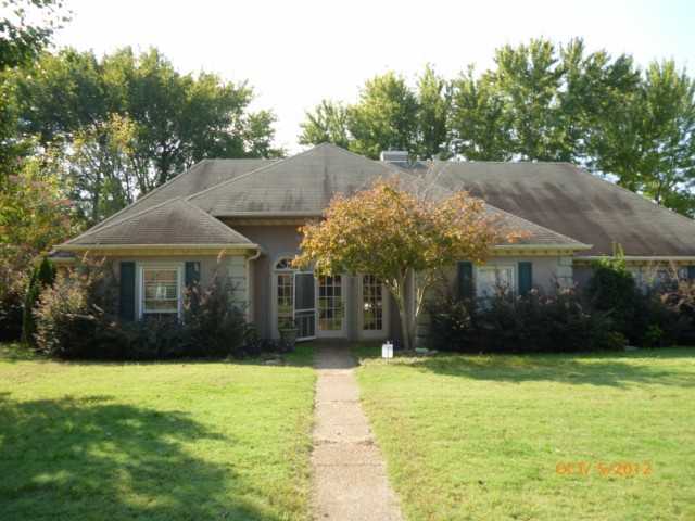  351 Spring Mill Rd, Collierville, Tennessee  photo