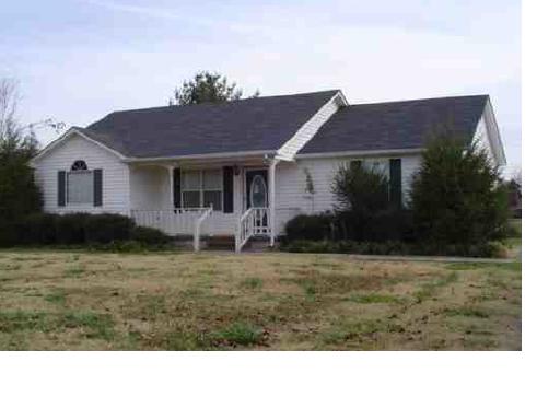  244 Donovan Dr, McMinnville, TN photo