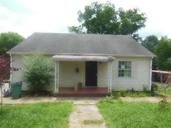  309 S Oak St, Sweetwater, Tennessee photo