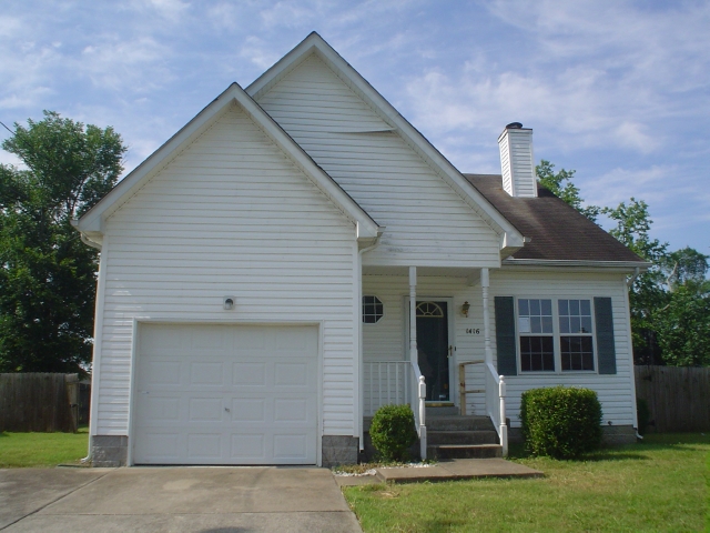  1416 Laurel Oak Dr, Antioch, TN photo