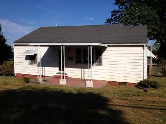  706 N Spring St, Mcminnville, TN photo