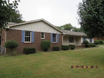  106 Bryan House Dr, Goodlettsville, TN photo