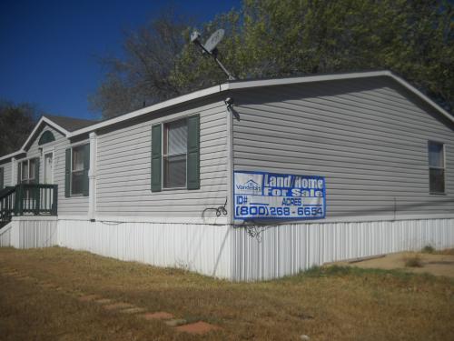  104 SOUTH TRUHART ST, Dilley, TX photo
