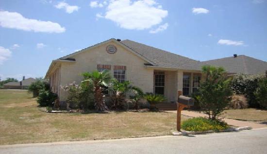  258 Keith Foster Drive, New Braunfels, TX photo