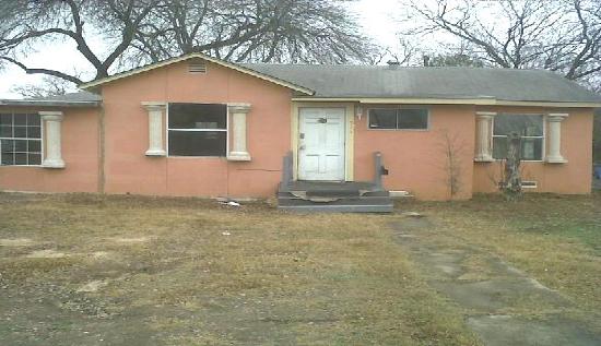  511 Fresno, San Antonio, TX photo