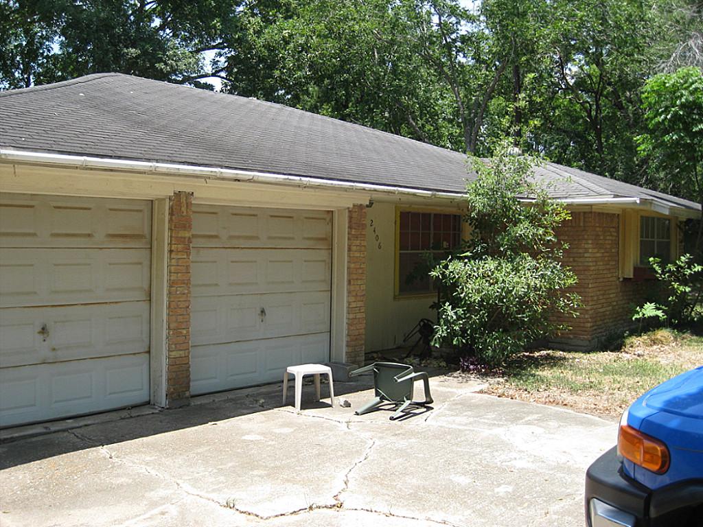  2406 Cunningham Dr, Pearland, TX photo