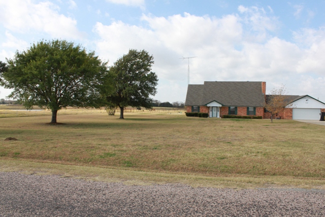 737-1 Old Town Rd, Collinsville, TX photo