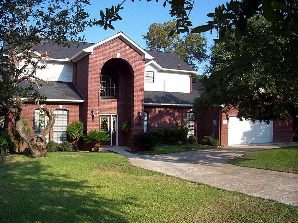  19 Clydesdale, Hilltop Lakes, TX photo