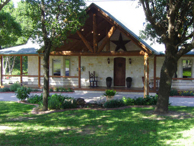  8481 Zion Hill Rd, Poolville, TX photo