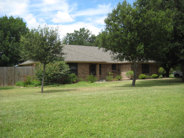  103 Parkway Dr, Willow Park, TX photo