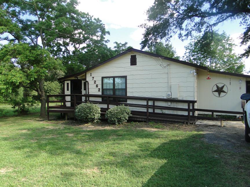  17262 County Road 4104, Lindale, TX photo