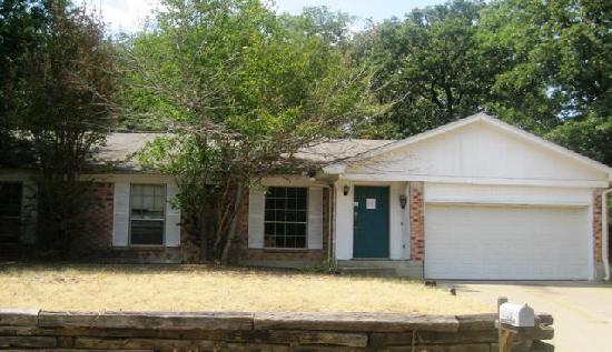  5700 Elm Branch Drive, Arlington, TX photo